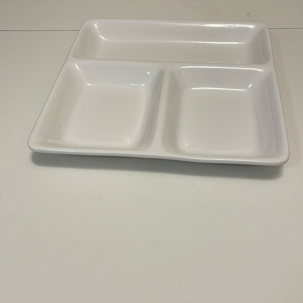 The Cellar 13” x 13” Divided Platter